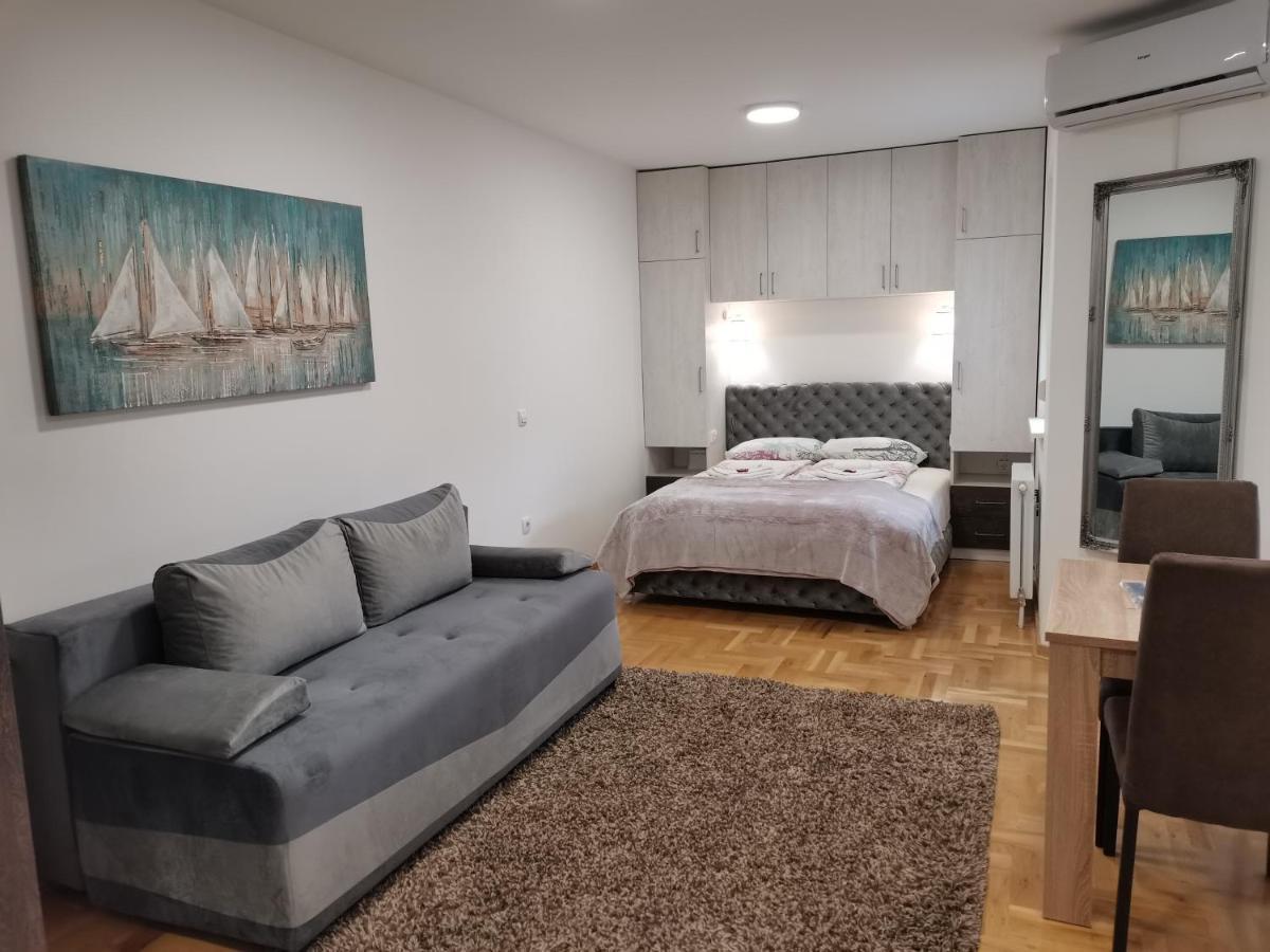 Užice Apartman Centar 3 מראה חיצוני תמונה
