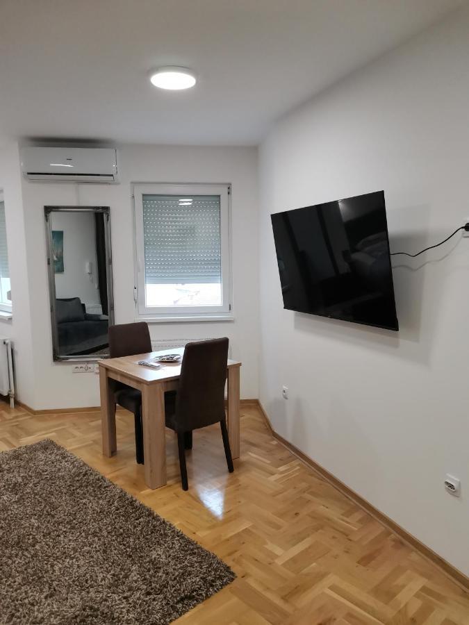 Užice Apartman Centar 3 מראה חיצוני תמונה